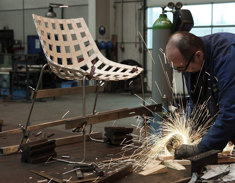 Plywood Chair Global in the manufacture